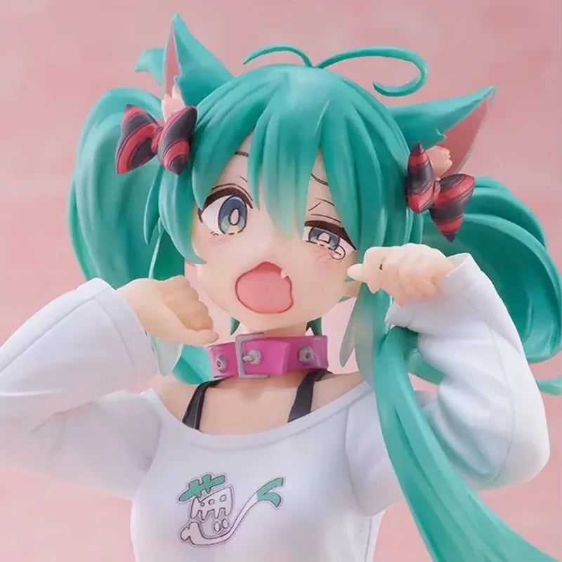 Hatsune Miku Action Figure 11cm
